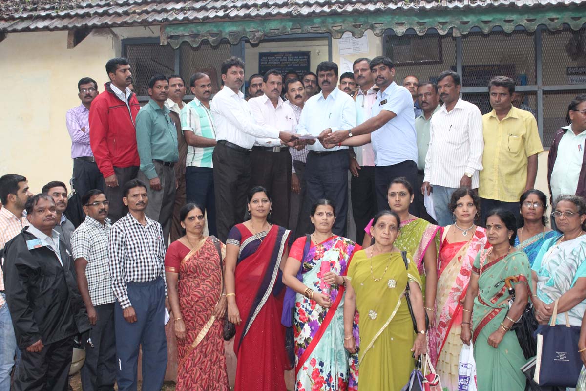 ಅವೈಜ್ಞ್ಞಾನಿಕ ಸುತ್ತೋಲೆಯನ್ನು ಹಿಂಪಡೆಯಲು ಒತ್ತಾಯ